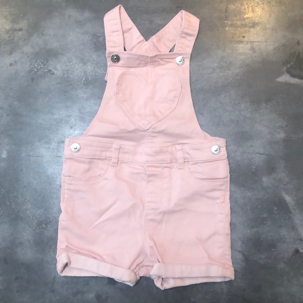 ADORABLE H&M Heart Shorteralls!! 18-24mo